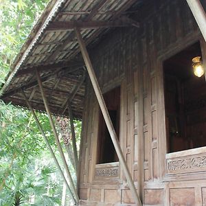 Thai Teak House Garden Homestay Hang Dong Exterior photo