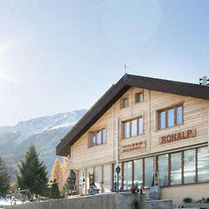 Hotel-Restaurant Ronalp Burchen Exterior photo