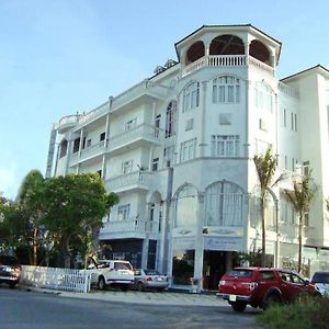 Sea Stars Hotel Rạch Giá Exterior photo