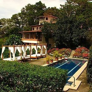 La Catalina Hotel & Suites Birri Exterior photo