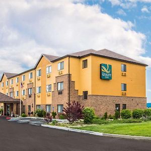 Quality Inn Peru Near Starved Rock State Park Exterior photo