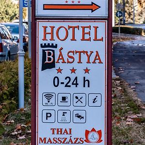 Bastya Hotel Mako Exterior photo