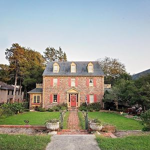 Cedars Of Williamsburg Bed & Breakfast Bed & Breakfast Exterior photo