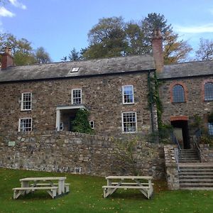 The Farmhouse At Bodnant Welsh Food Bed & Breakfast Conwy Exterior photo