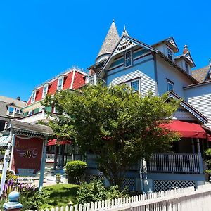 Beauclaires Bed & Breakfast Cape May Exterior photo