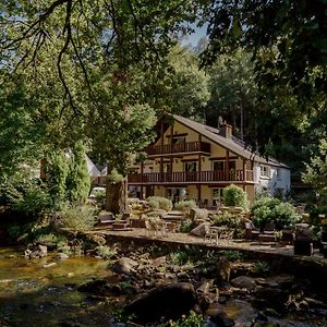 Logis Auberge De Pont Calleck Hotel Inguiniel Exterior photo