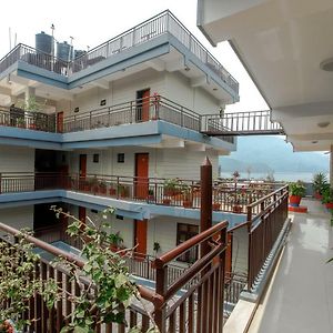 Hotel Peace Plaza Pokhara Exterior photo