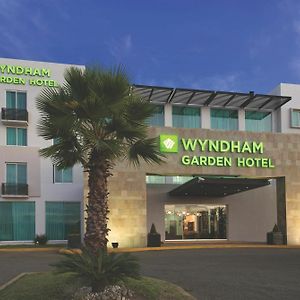 Wyndham Garden Silao Bajio Aeropuerto Hotel Exterior photo