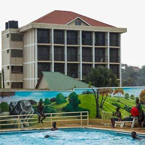 Rest Gardens Ltd Hotel Kampala Exterior photo