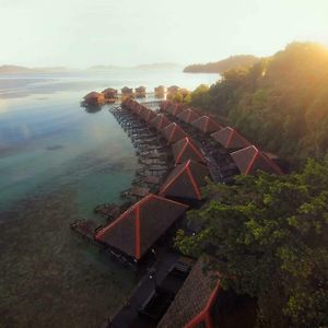 Gayana Marine Resort Exterior photo