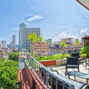 Penthouse Vedado Hotel Havana Exterior photo