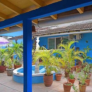 Gisela Borrell Trinidad Hotel La Popa Exterior photo