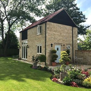 The Old Barn 26 Church Street Apartment Market Deeping Exterior photo