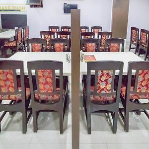 Oyo 13300 Anupama Residency Hotel Hyderabad Exterior photo