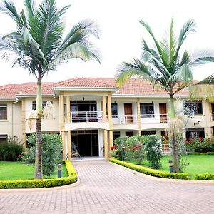 Olive Gardens Hotel Kampala Exterior photo