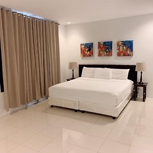 Tumon Bel-Air Serviced Residence Exterior photo
