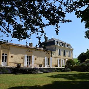 Château Richelieu Bed & Breakfast Fronsac  Exterior photo