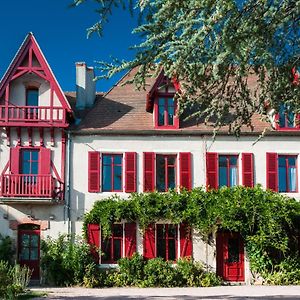 Au Puy Des Verites Bed & Breakfast Lapalisse Exterior photo