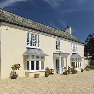 Abbots Manor Villa Honiton Exterior photo