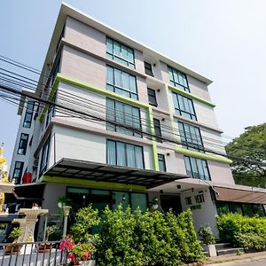 The Vert Aparthotel Pak Kret Exterior photo