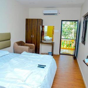 Fundera Aqua Stay Yelagiri Exterior photo