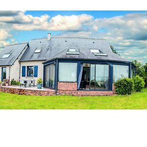 Maison De Charme Avec Jardin A Courtils Proche Du Mont Saint Michel Villa Exterior photo