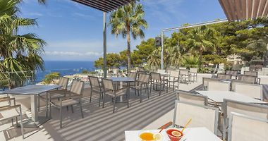 Best Cabo Regana (Mallorca) hotels with Bars from 2023256 VND/night |  